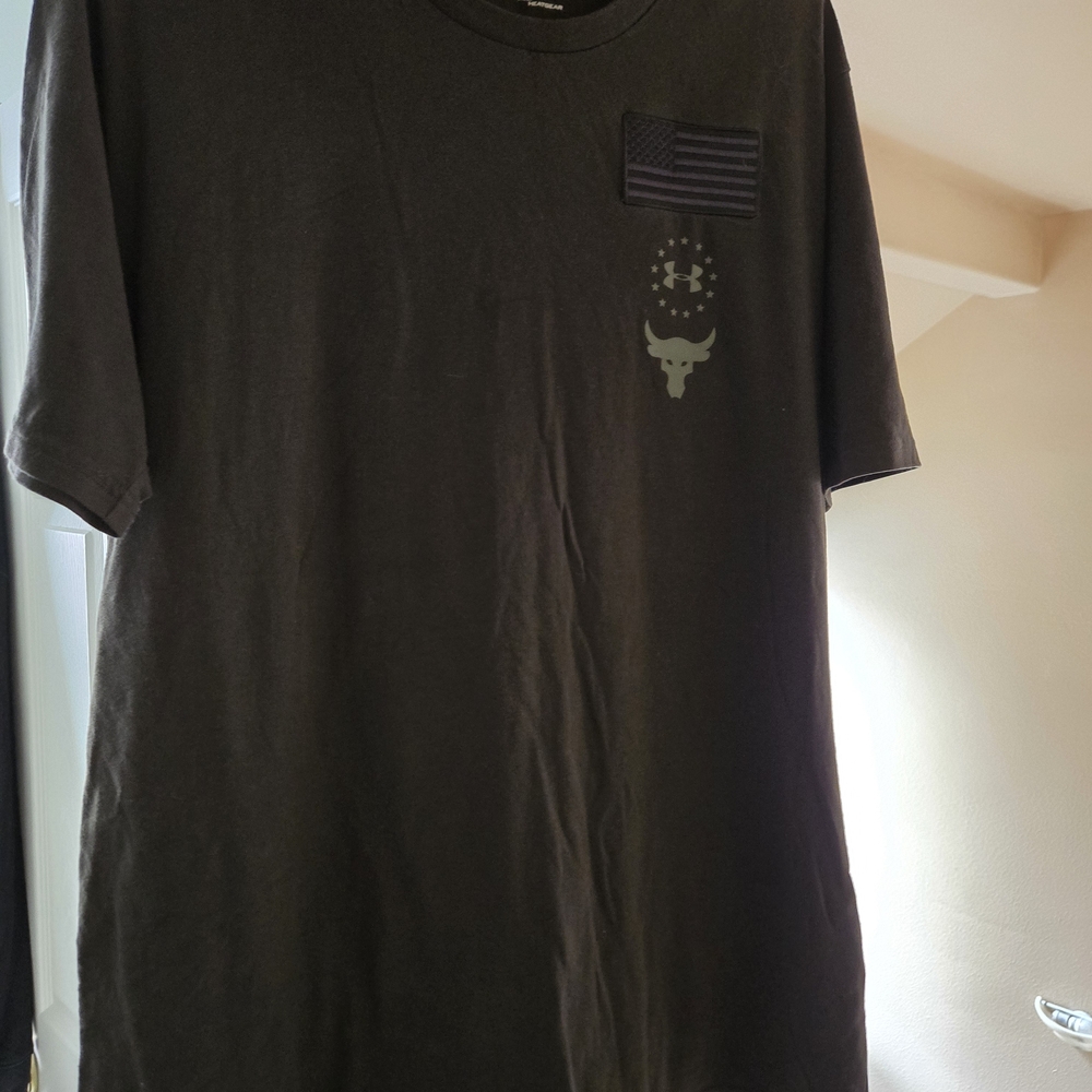 Under Armour Project Rock Men's Short Sleeve Tee - Olive Green